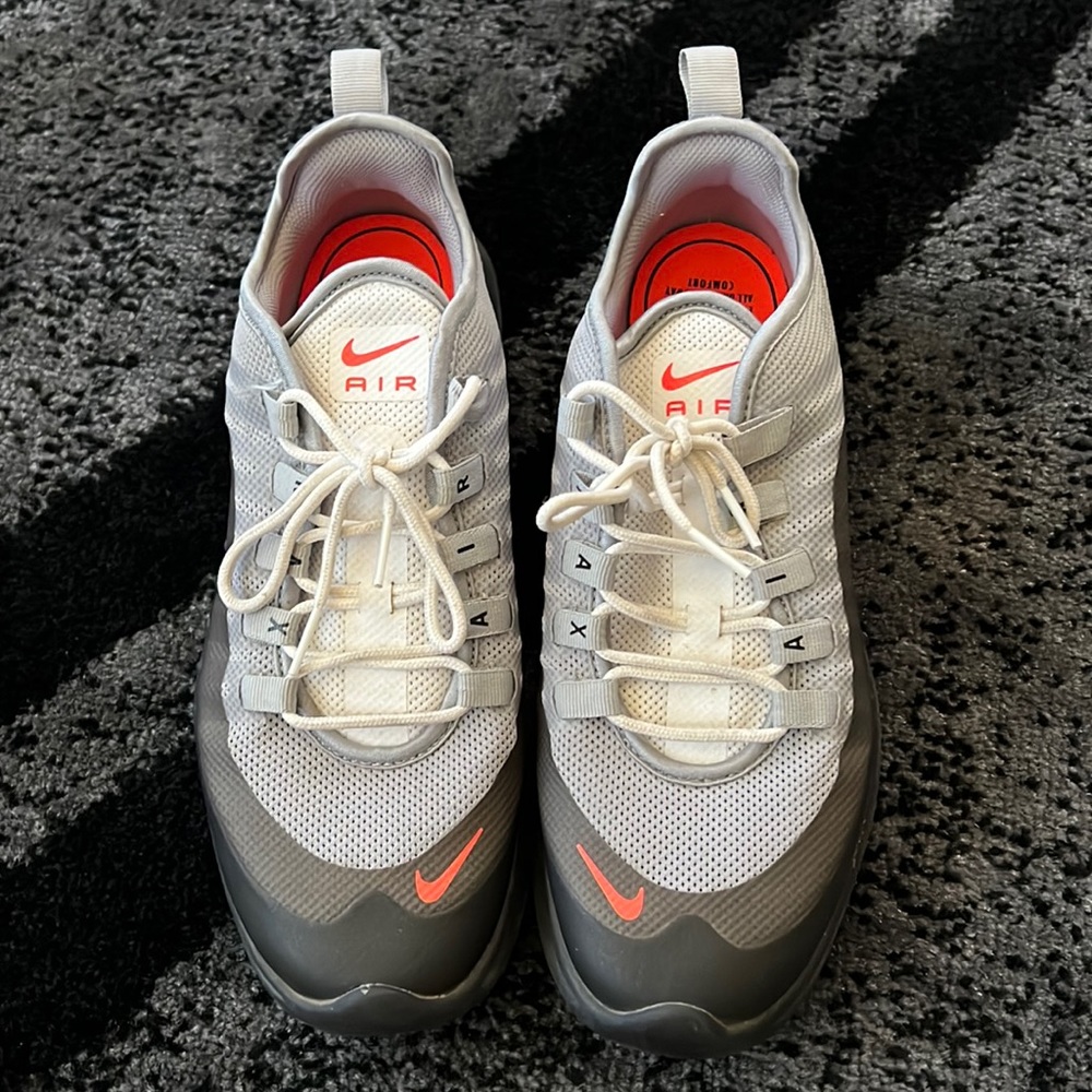 Nike Air Max